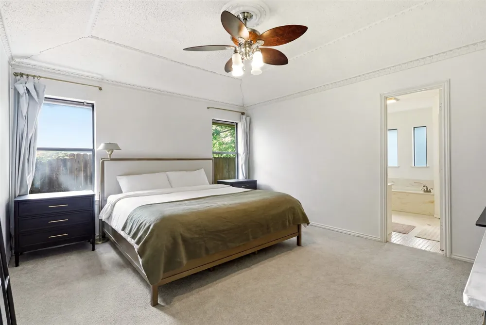 6713 Park Drive North Richland Hills, TX 76182