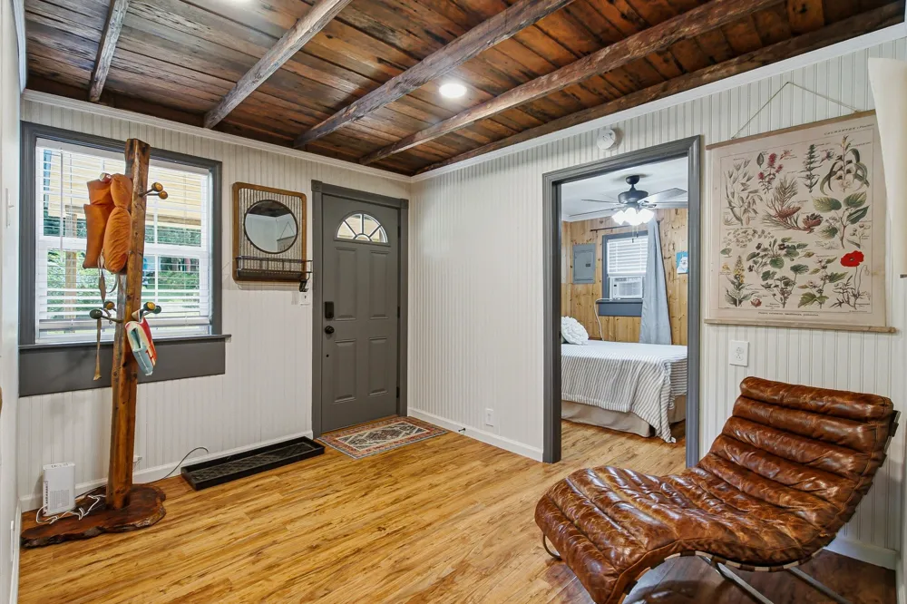 100 Breeze Inn Rd Castalian Springs, TN 37031