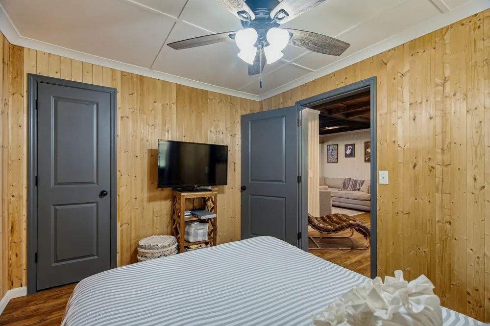 100 Breeze Inn Rd Castalian Springs, TN 37031