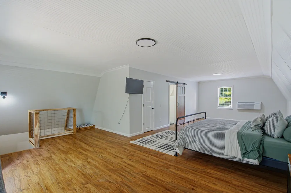 100 Breeze Inn Rd Castalian Springs, TN 37031