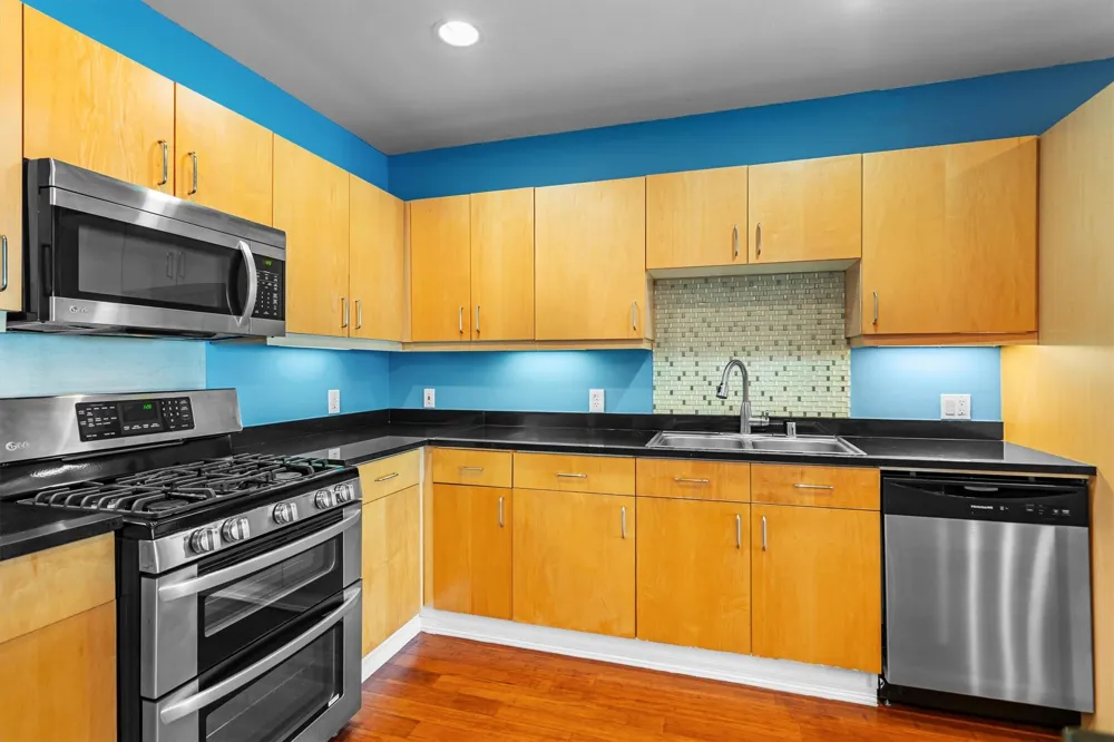 5055 Addison Circle #713 Addison, TX 75001