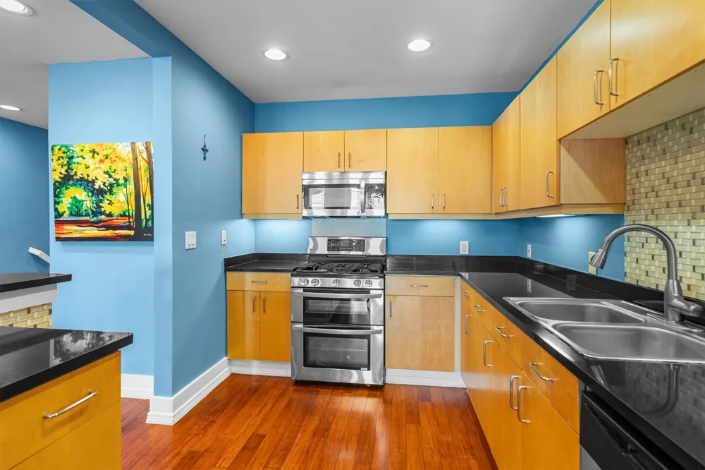 5055 Addison Circle #713 Addison, TX 75001