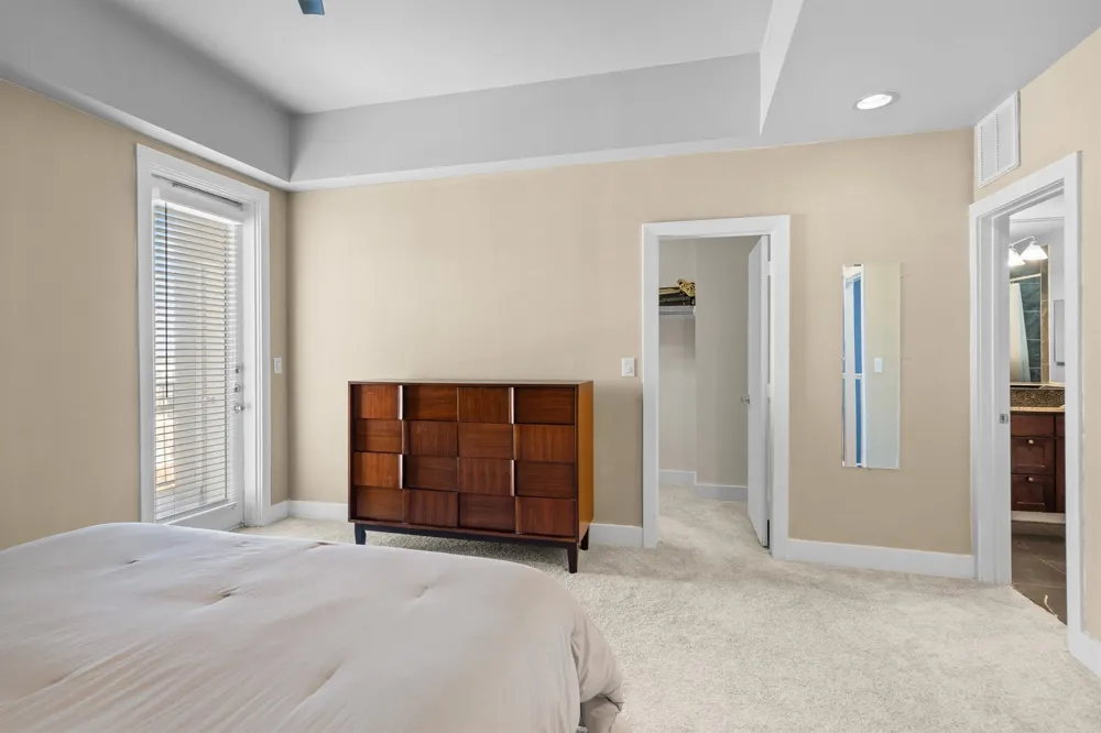 5055 Addison Circle #713 Addison, TX 75001