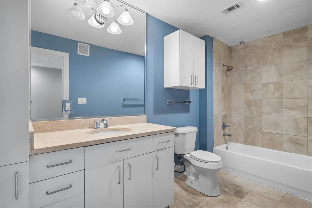 5055 Addison Circle #713 Addison, TX 75001