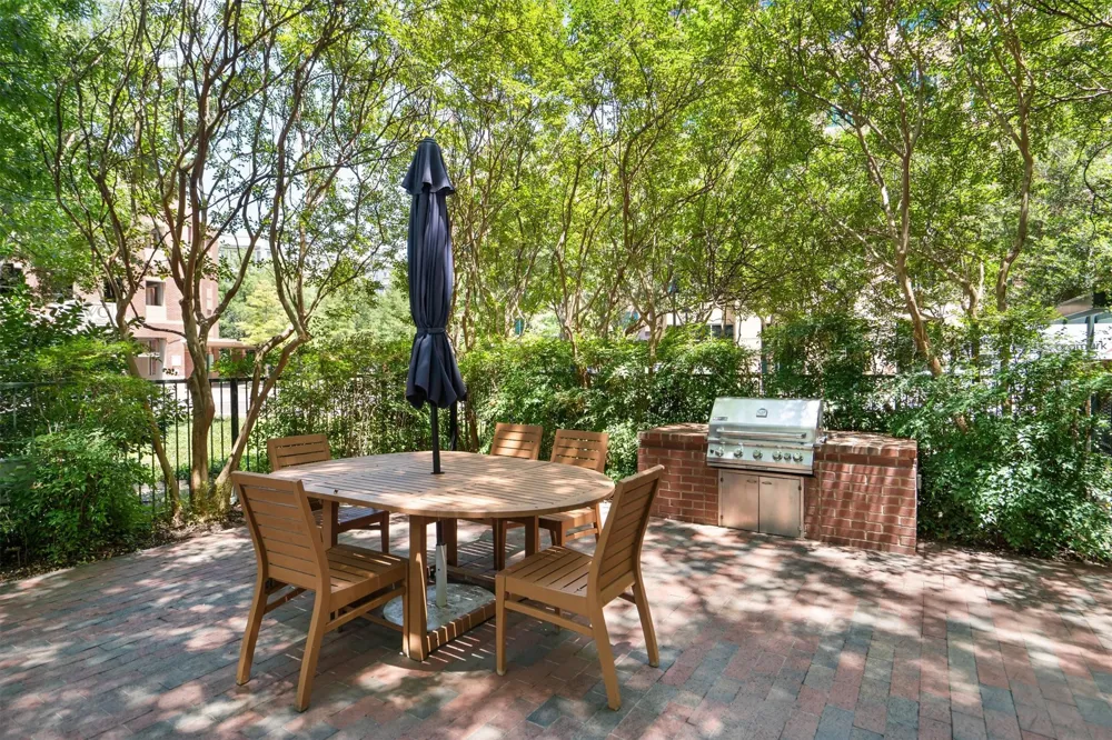5055 Addison Circle #713 Addison, TX 75001
