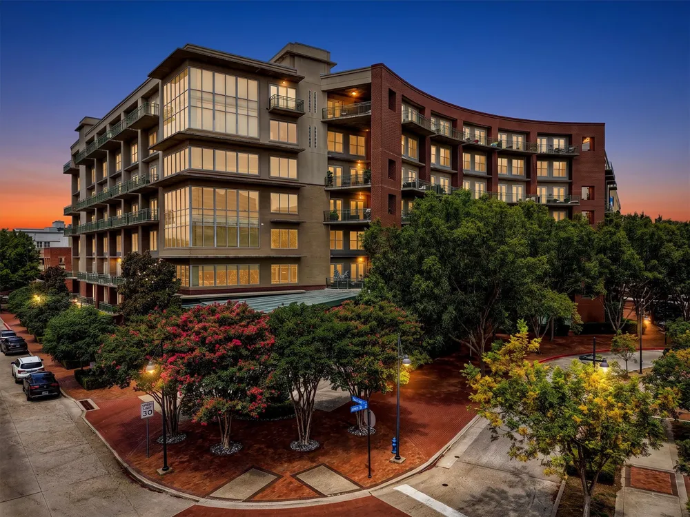 5055 Addison Circle #713 Addison, TX 75001