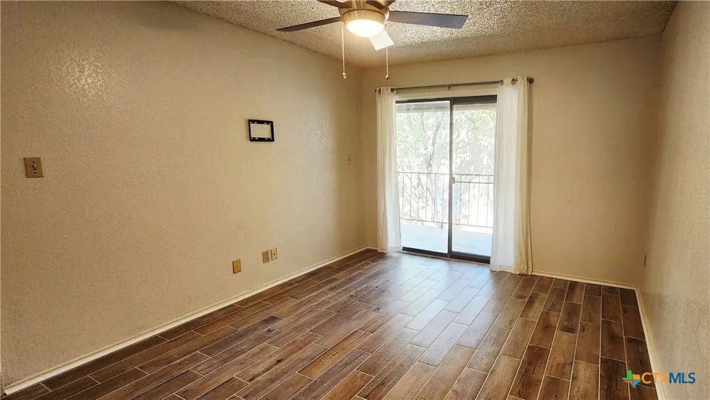 1202 Thorpe Lane #614 San Marcos, TX 78666