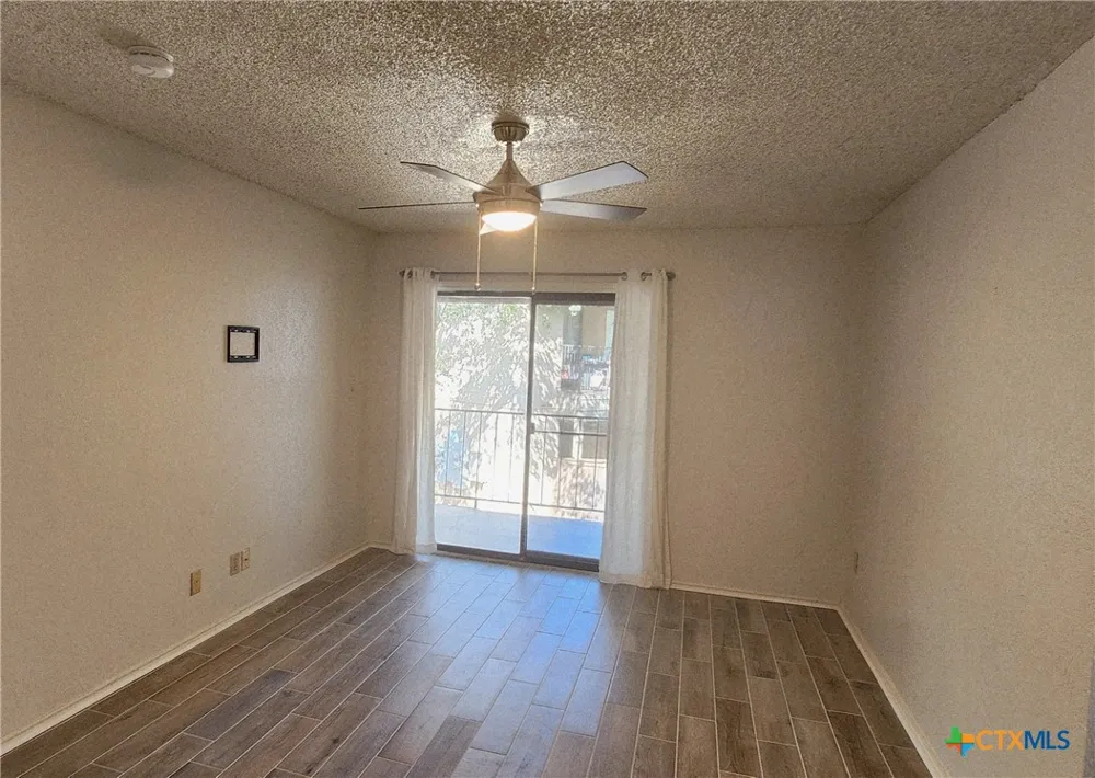 1202 Thorpe Lane #614 San Marcos, TX 78666