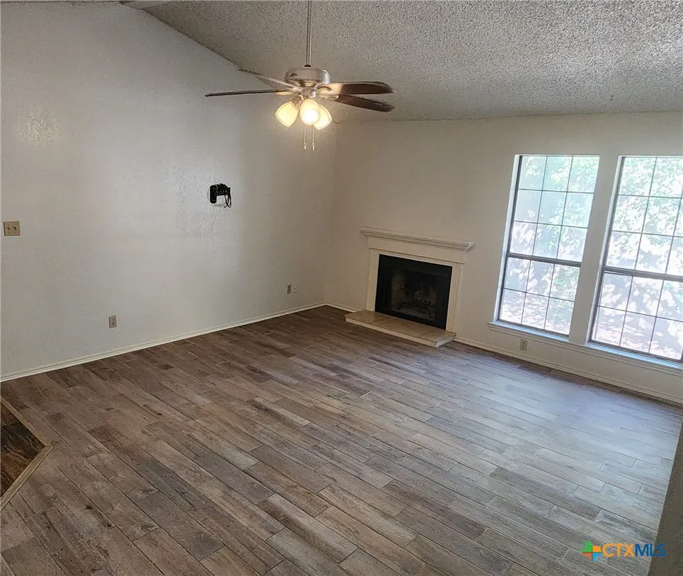 1202 Thorpe Lane #614 San Marcos, TX 78666