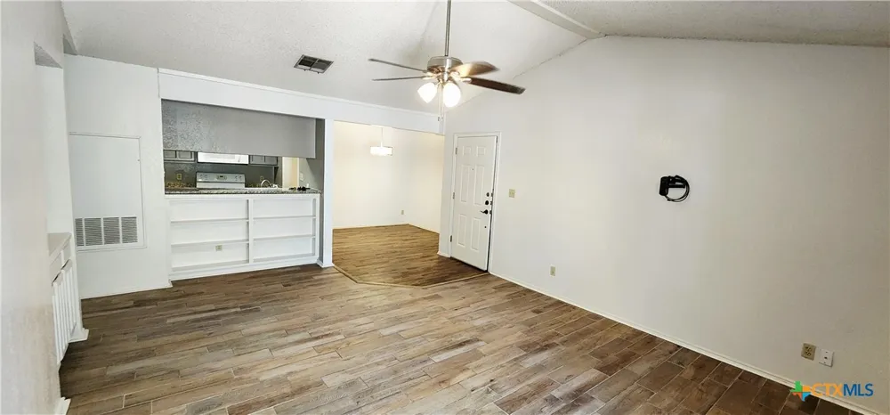 1202 Thorpe Lane #614 San Marcos, TX 78666