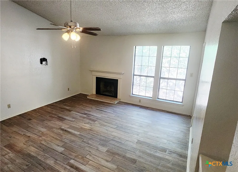 1202 Thorpe Lane #614 San Marcos, TX 78666