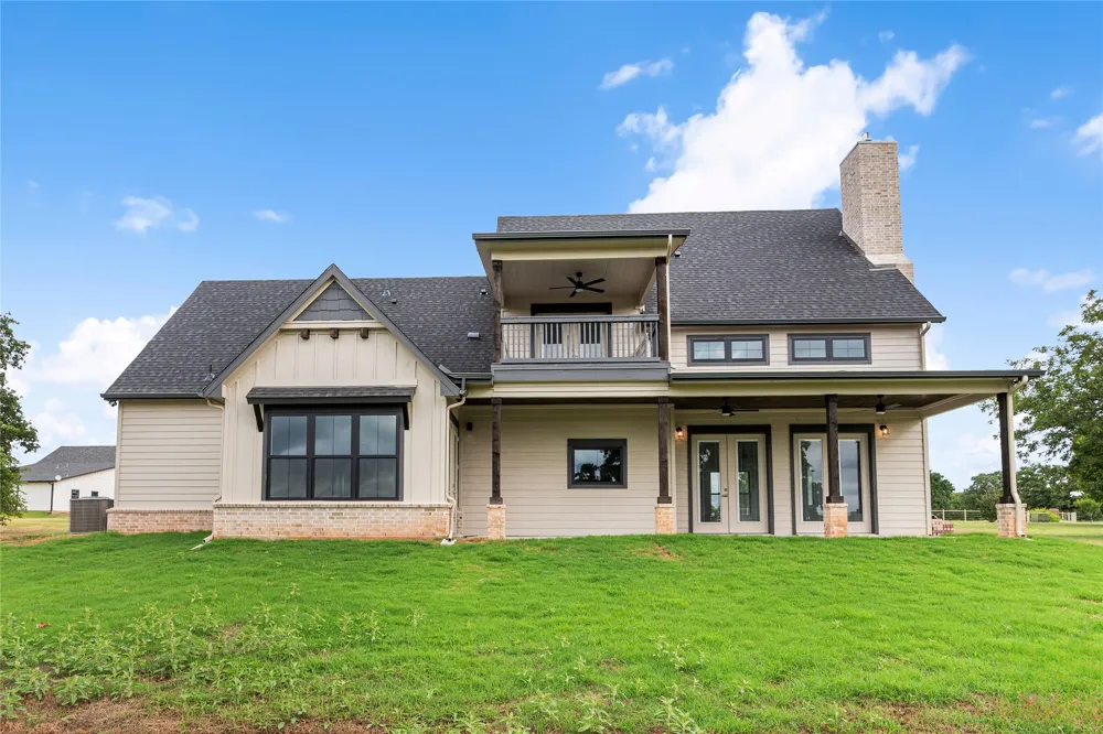 192 Lago Lane Nocona, TX 76255