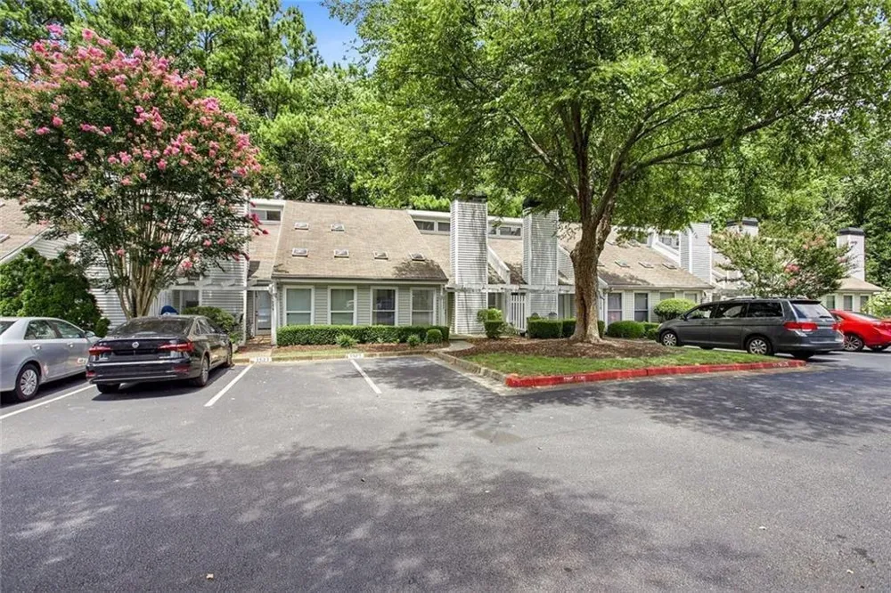 1527 Planters Ridge Lane Alpharetta, GA 30004