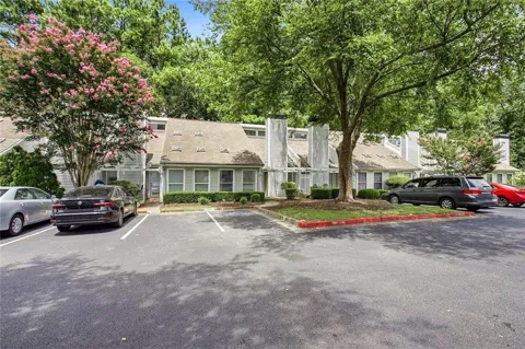 1527 Planters Ridge Lane