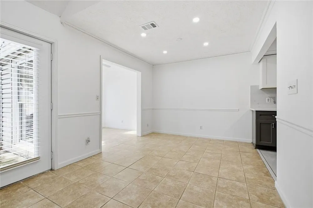 1527 Planters Ridge Lane Alpharetta, GA 30004