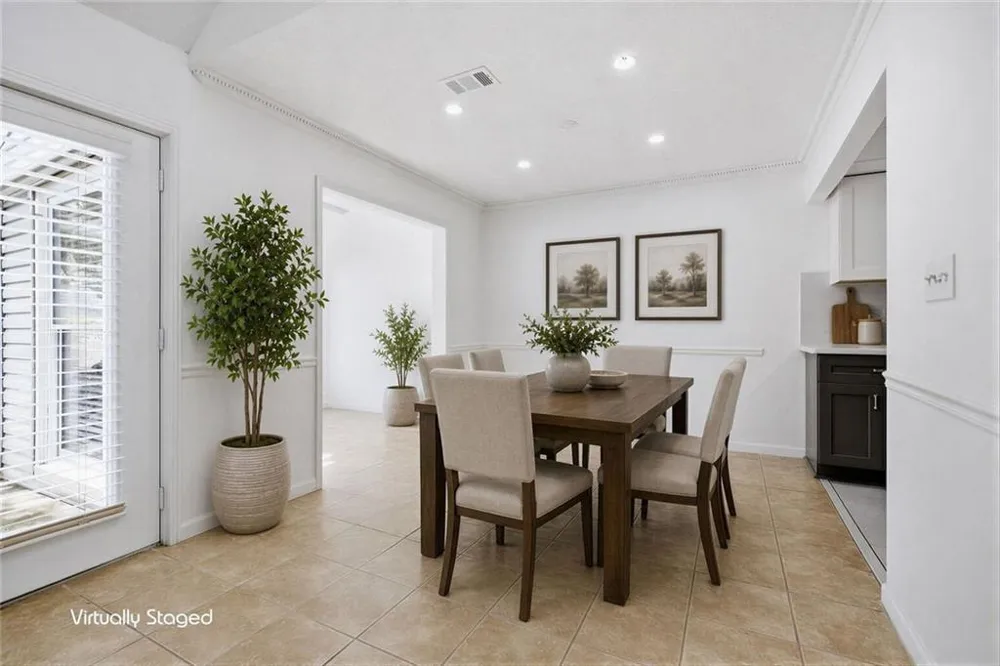 1527 Planters Ridge Lane Alpharetta, GA 30004