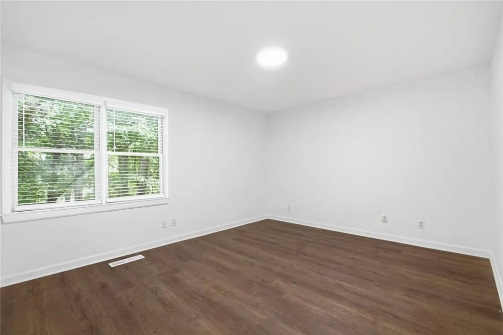 1527 Planters Ridge Lane Alpharetta, GA 30004