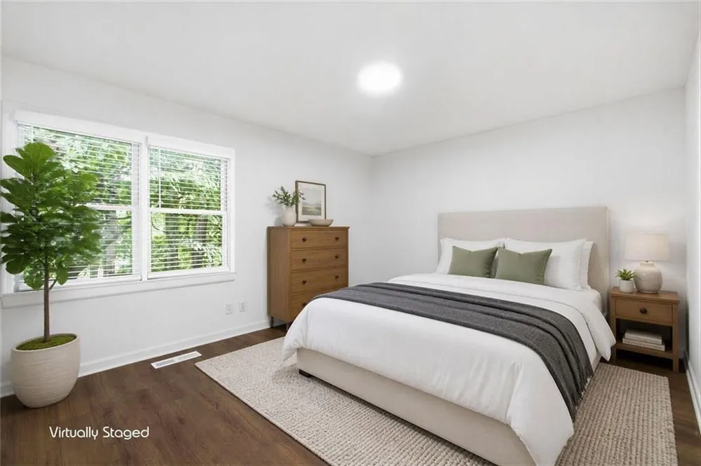 1527 Planters Ridge Lane Alpharetta, GA 30004