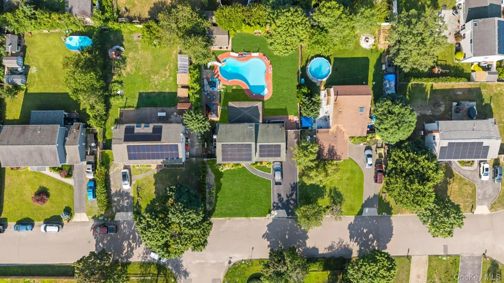 7 Sprat Street Medford, NY 11763