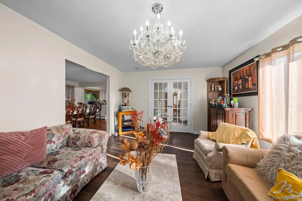 7 Sprat Street Medford, NY 11763