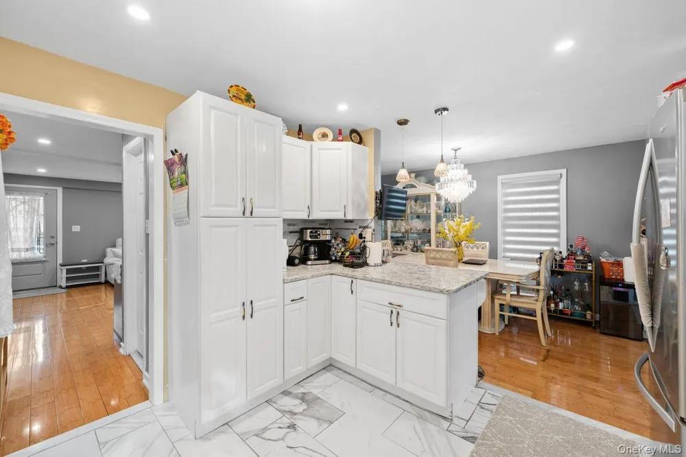 9446 214th Place Queens Village, NY 11428