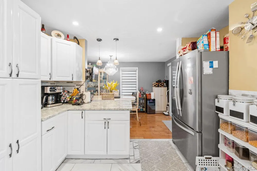 9446 214th Place Queens Village, NY 11428