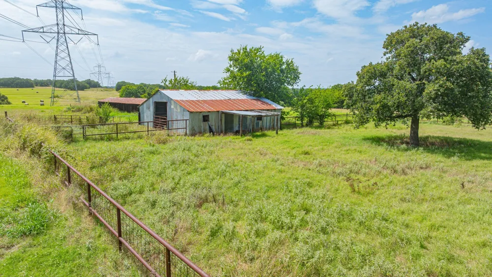 3879 Zion Hill Road Weatherford, TX 76088