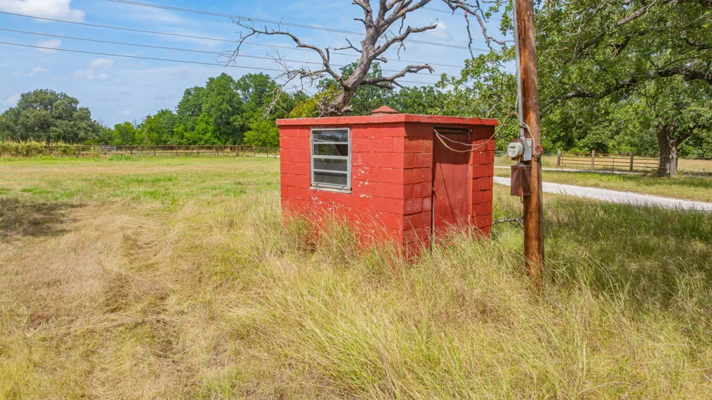 3879 Zion Hill Road Weatherford, TX 76088