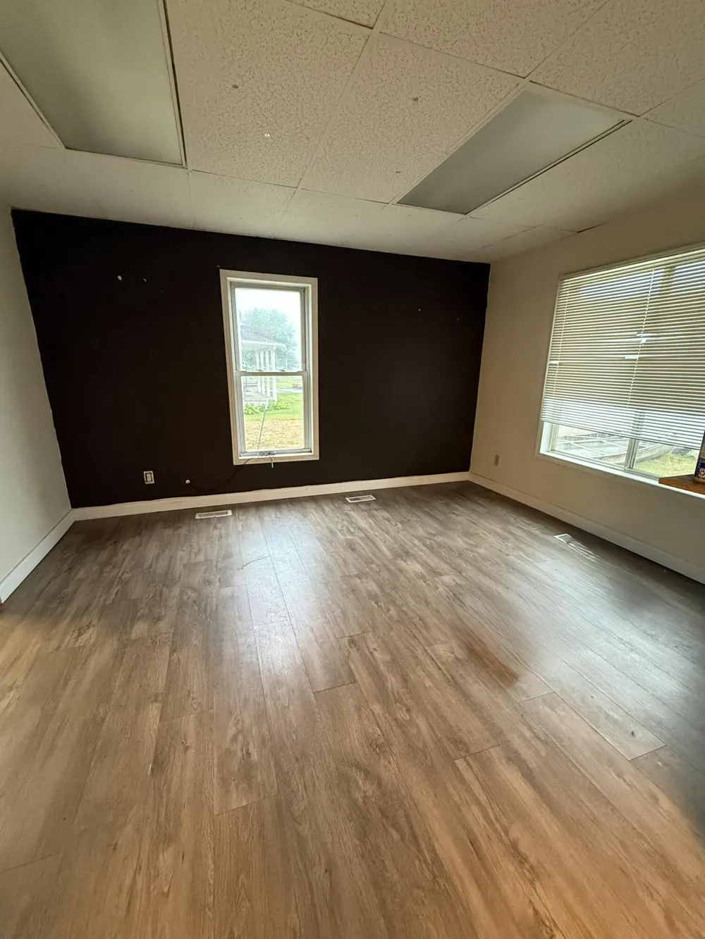 2339 E Montgomery Road Hillsdale, MI 49242
