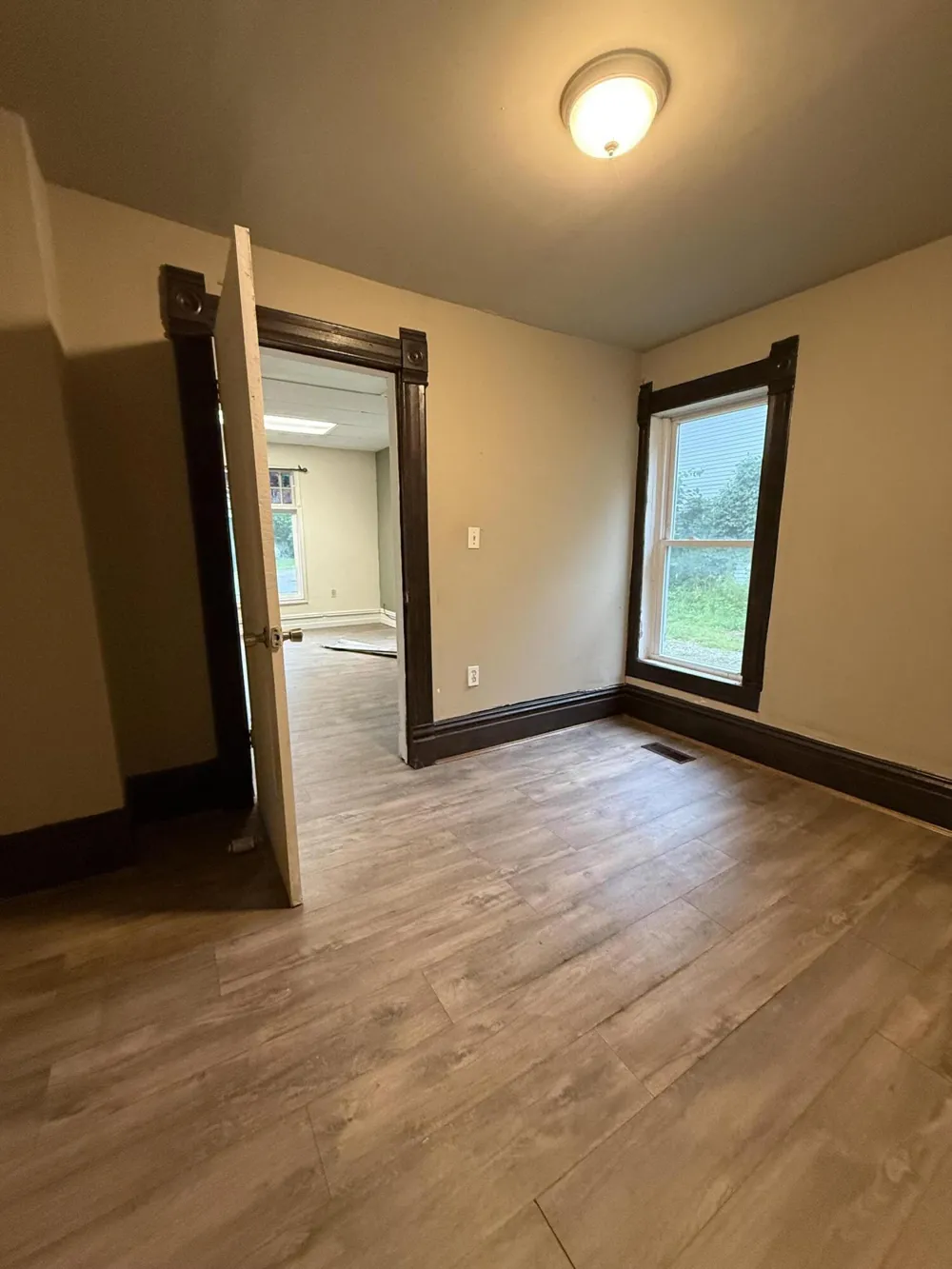 2339 E Montgomery Road Hillsdale, MI 49242