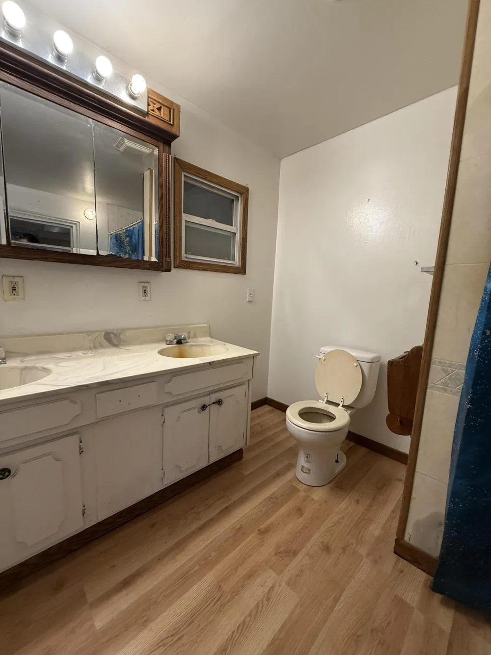 2339 E Montgomery Road Hillsdale, MI 49242