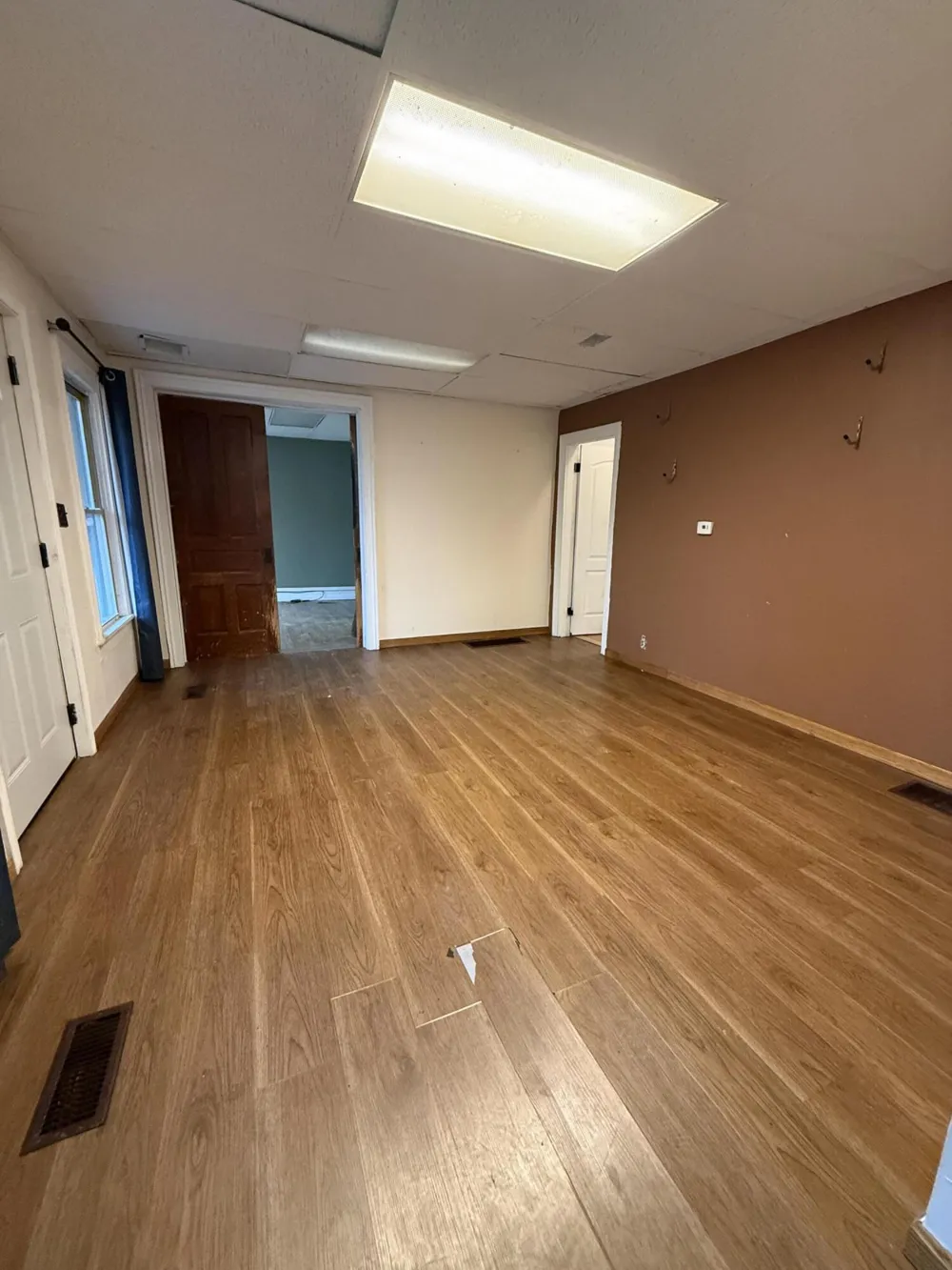 2339 E Montgomery Road Hillsdale, MI 49242