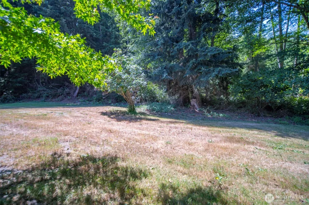 2196 Bluff Road Greenbank, WA 98253
