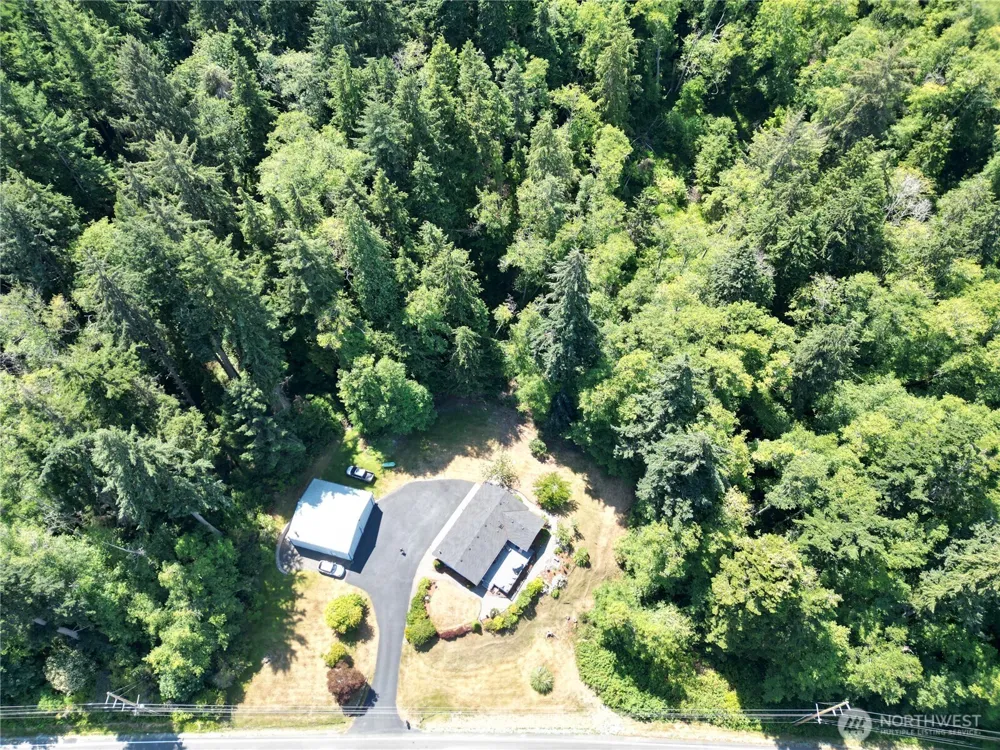 2196 Bluff Road Greenbank, WA 98253