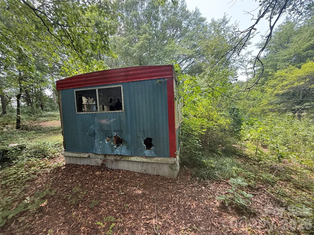 1710 Black Oak Lane Lincolnton, NC 28092
