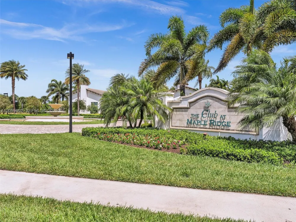 4784 Sophia Dr Ave Maria, FL 34142
