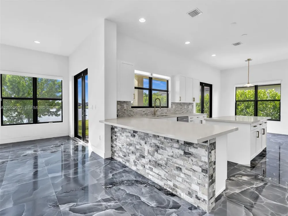 4784 Sophia Dr Ave Maria, FL 34142