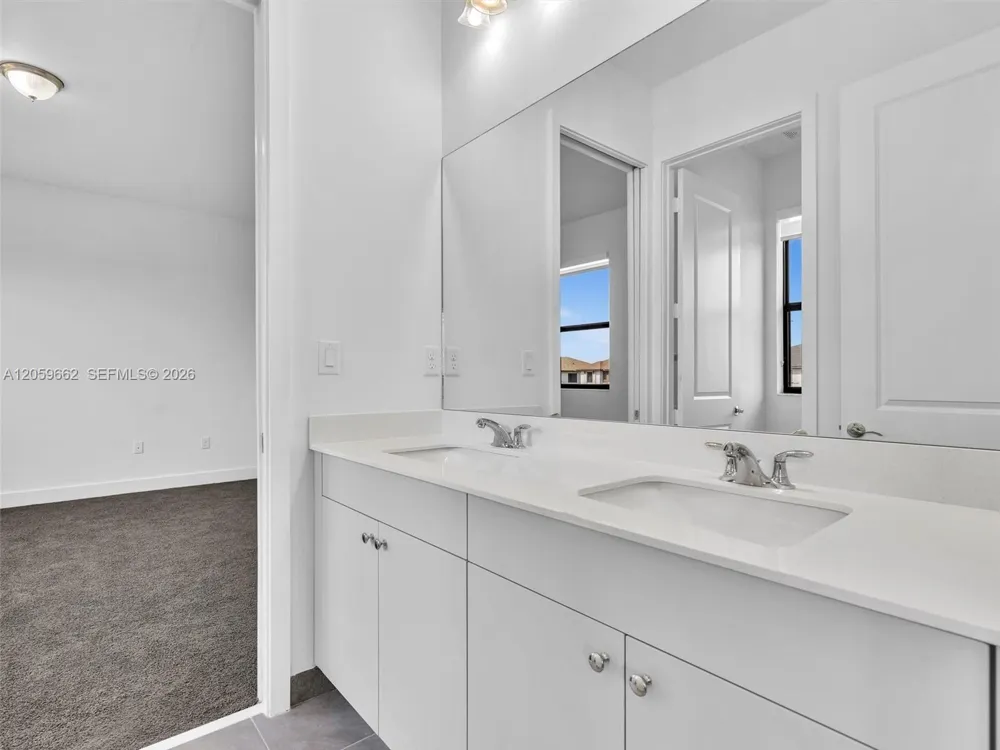 4784 Sophia Dr Ave Maria, FL 34142