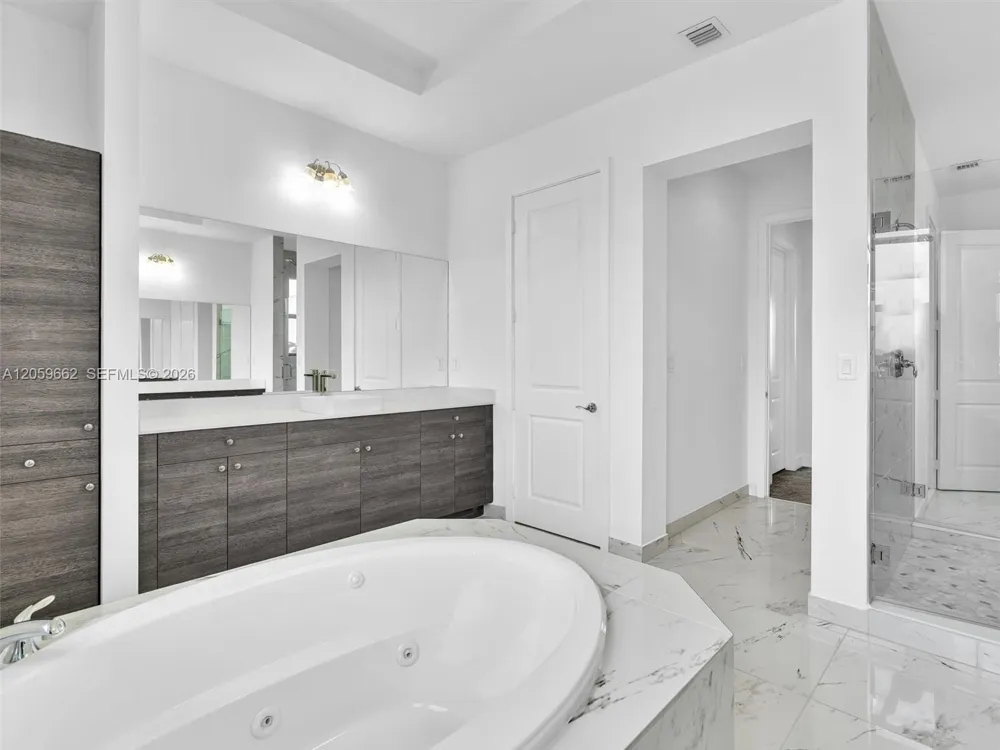 4784 Sophia Dr Ave Maria, FL 34142