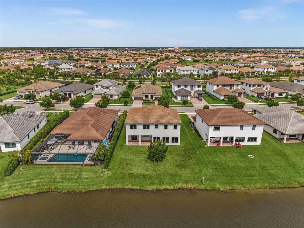 4784 Sophia Dr Ave Maria, FL 34142