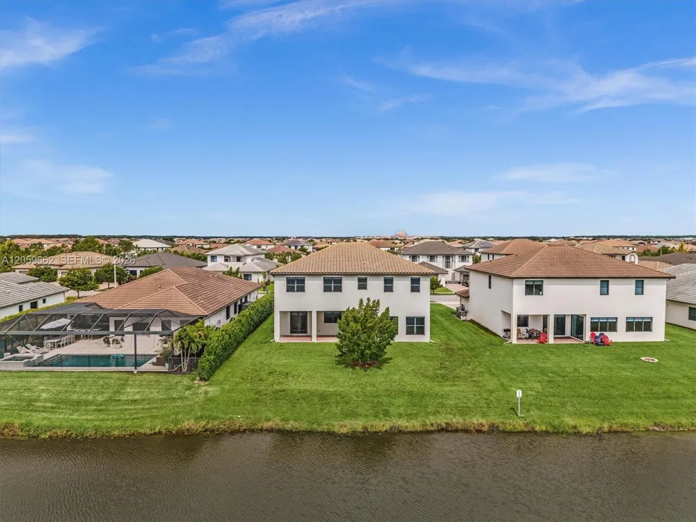 4784 Sophia Dr Ave Maria, FL 34142