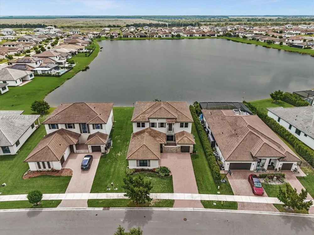 4784 Sophia Dr Ave Maria, FL 34142
