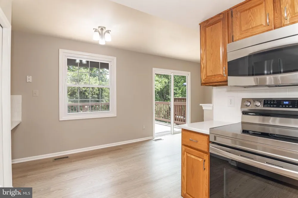 46814 IRONSTONE TERRACE Sterling, VA 20164