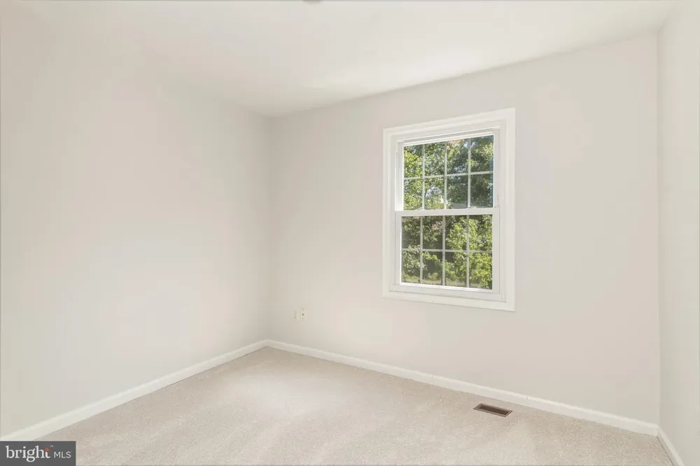 46814 IRONSTONE TERRACE Sterling, VA 20164