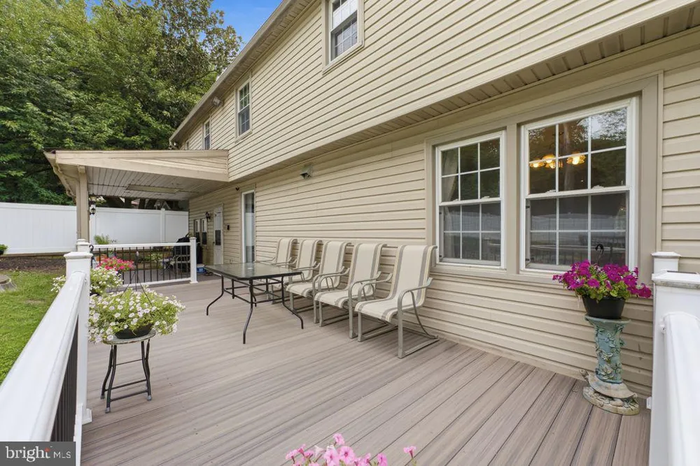 557 COVERED BRIDGE ROAD Cherry Hill, NJ 08034