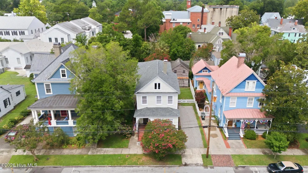 511 Middle Street #B New Bern, NC 28560