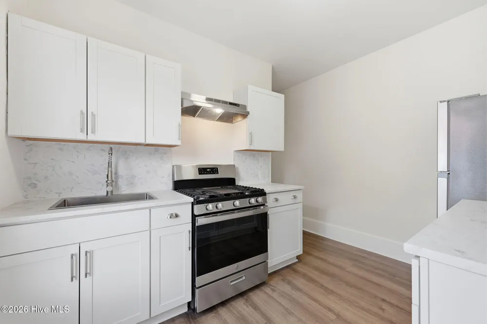 511 Middle Street #B New Bern, NC 28560