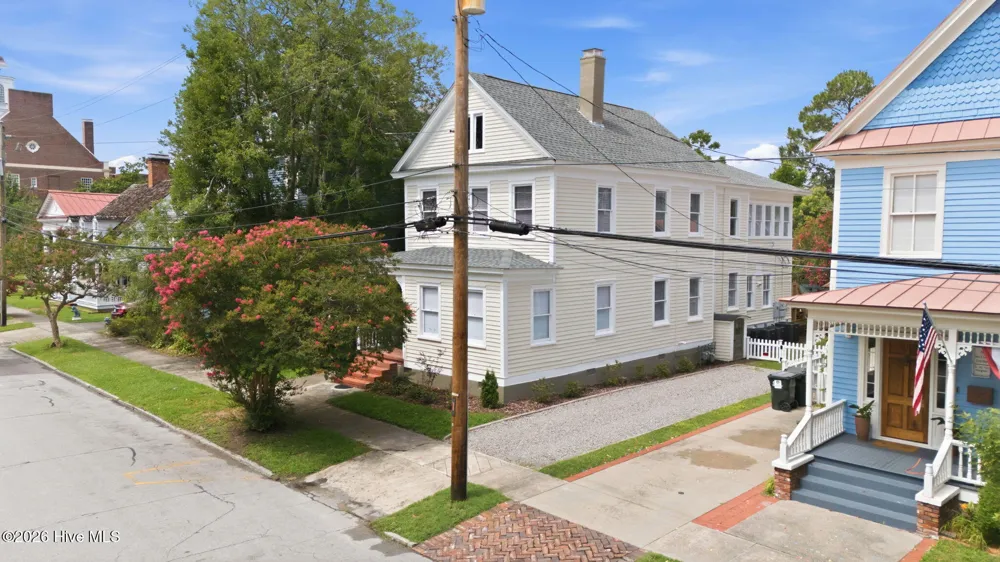 511 Middle Street #B New Bern, NC 28560