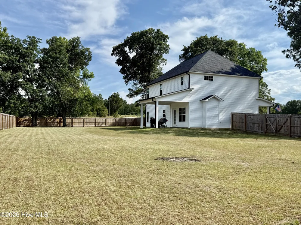 6836 Calloway Road Aberdeen, NC 28315