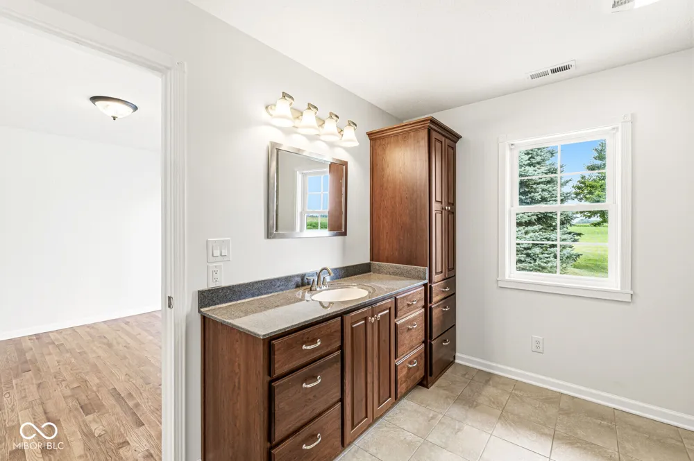 1725 S 200 E Lebanon, IN 46052